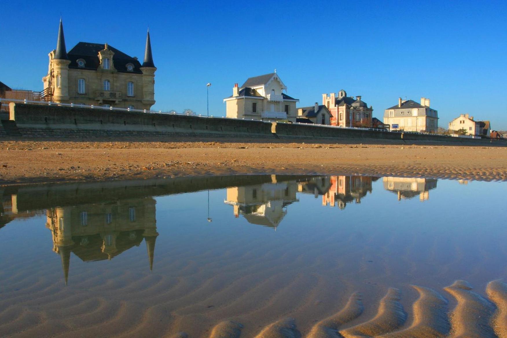 Bajocasse Apt Duplex Spacieux 3 Ch 2 Sdb Cosy Plein Centre Bayeux Decoration Elegante Proche Plages Du Debarquement Exterior foto